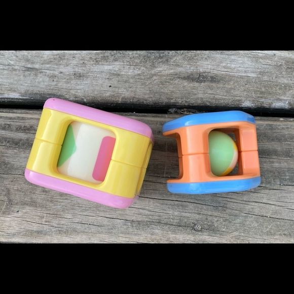 TOLO STACKABLE ACTIVITY SHAPES REPLACEMENT BLOCKS 2 PIECES - Picture 7 of 9